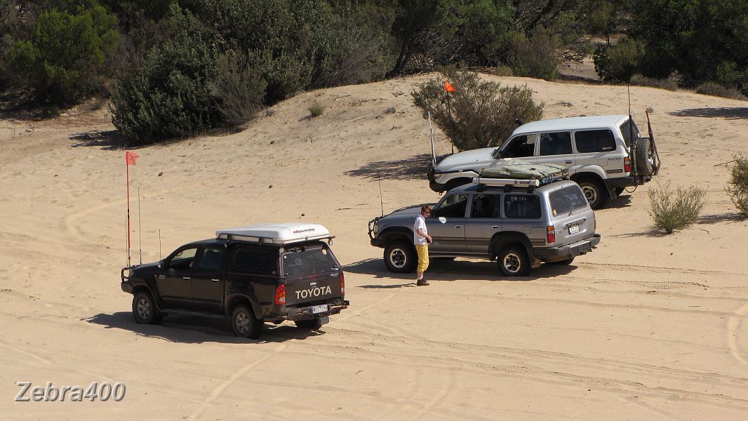 11-Karen gets out to take over the controls of Manky at Ross springs.JPG